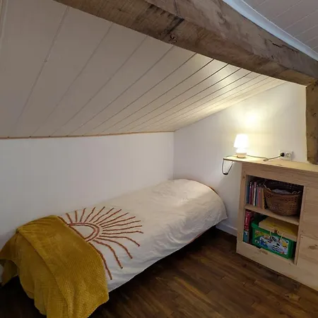 La Maisonnette Du Soleil Couchant En Perigord *