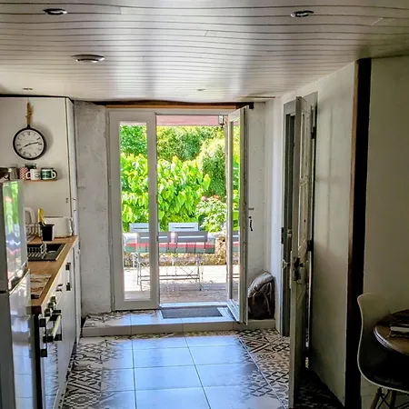 Holiday home La Maisonnette Du Soleil Couchant En Perigord *